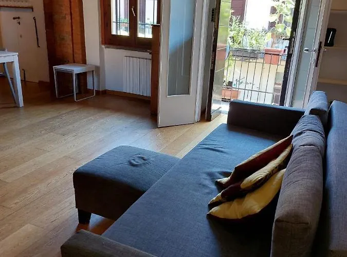 Quarto em Acomodações Particulares Naviglio House Milão